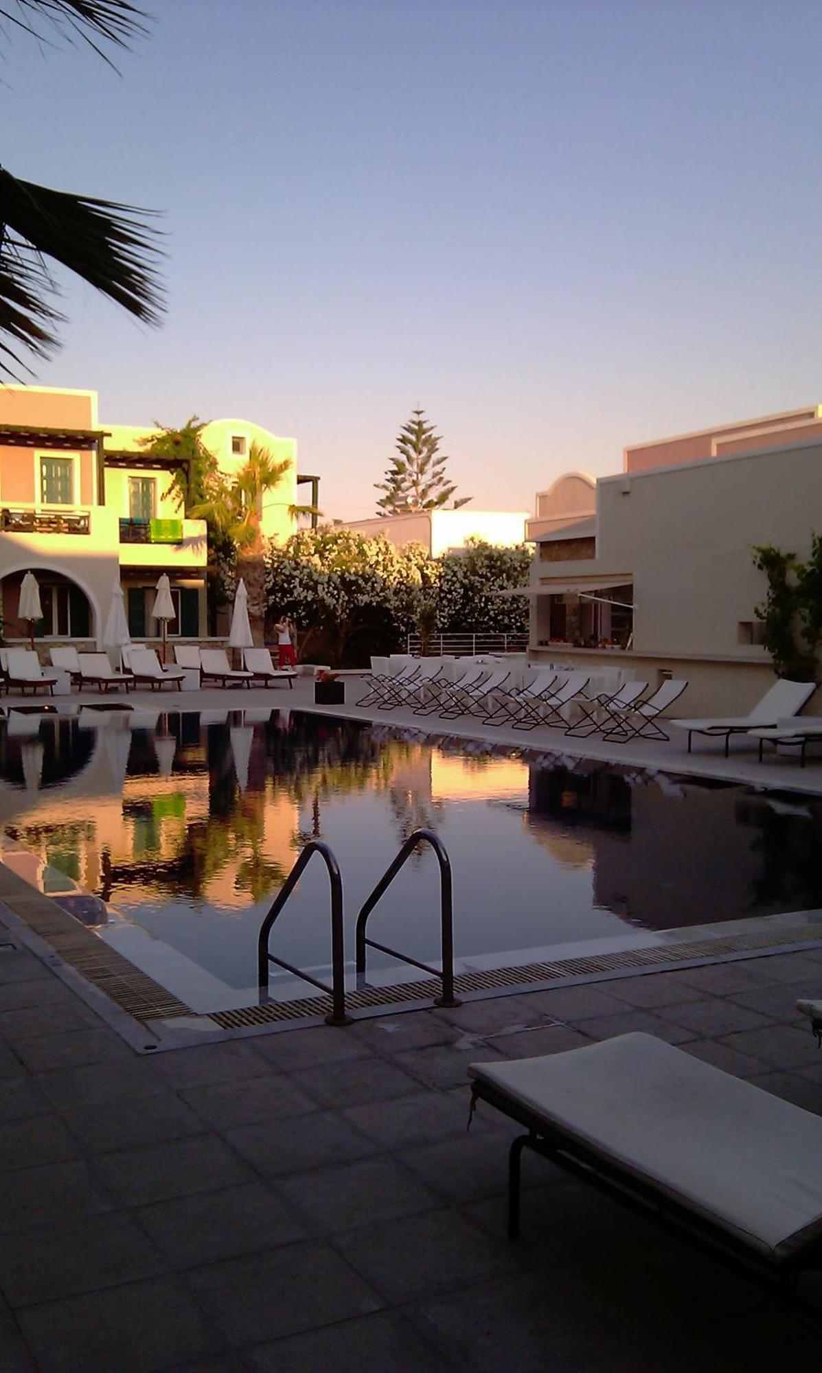 Rose Bay Hotel Kamari  Exterior photo
